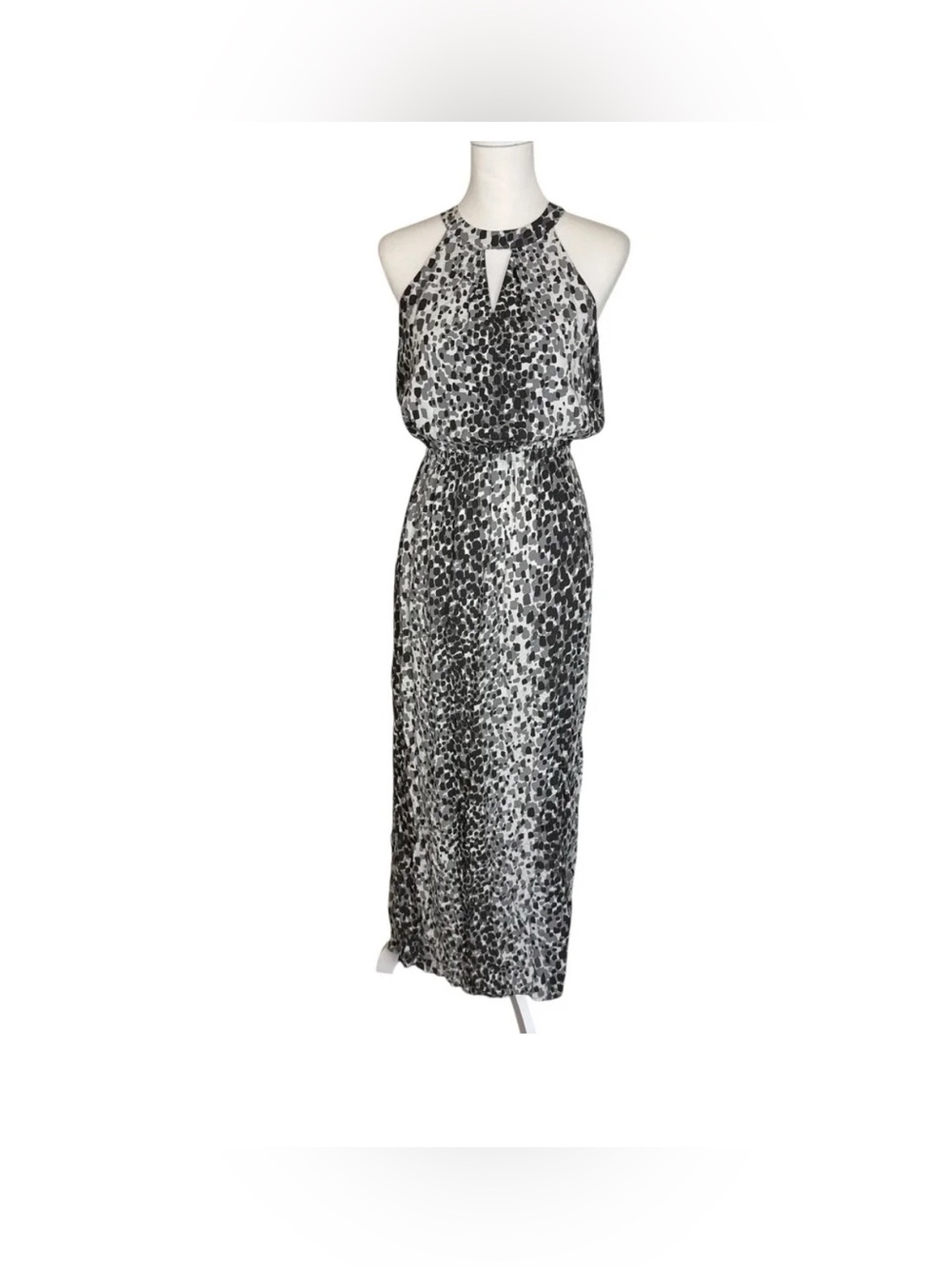 🍌Banana Republic Speckled Halter Maxi Dress in Gray and White